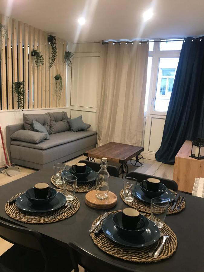 Апартаменти Loft T2 By Locations_Lepuyenvelay Le Puy-en-Velay Екстер'єр фото